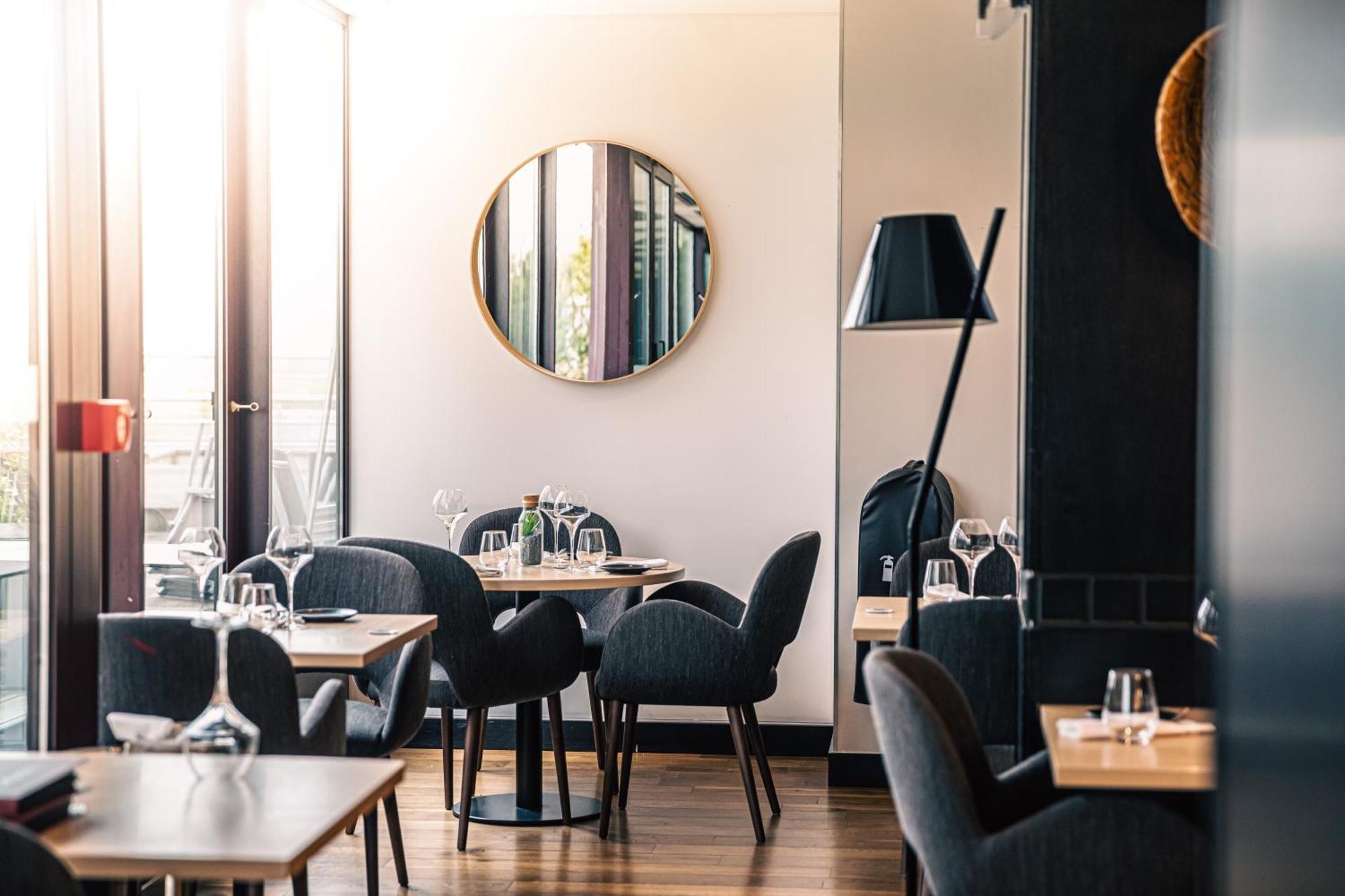 Holiday Inn Mulhouse By Ihg Exterior foto